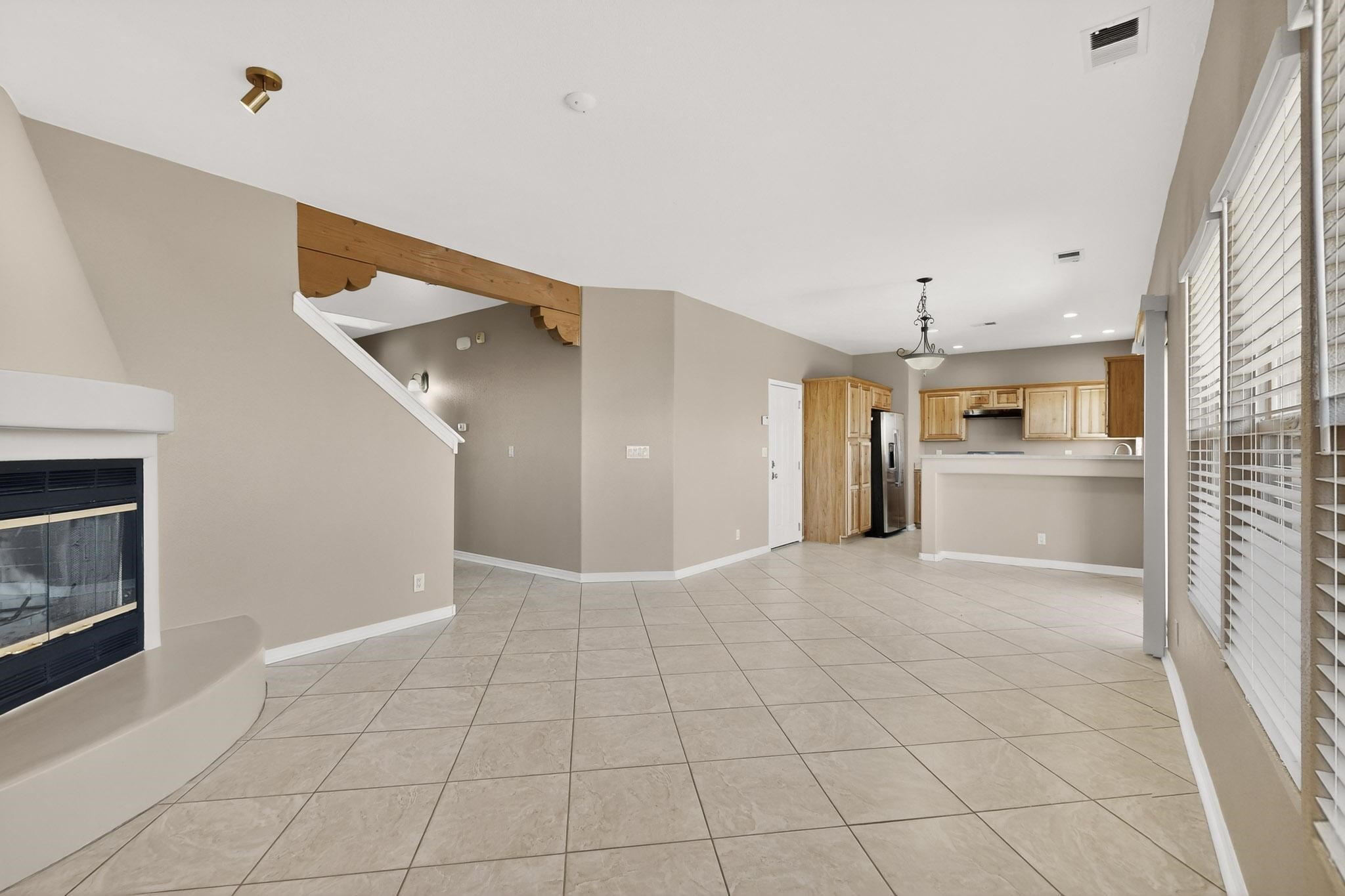 4532 Solecito Loop Santa Fe, NM 87507 - Photo 7 of 49