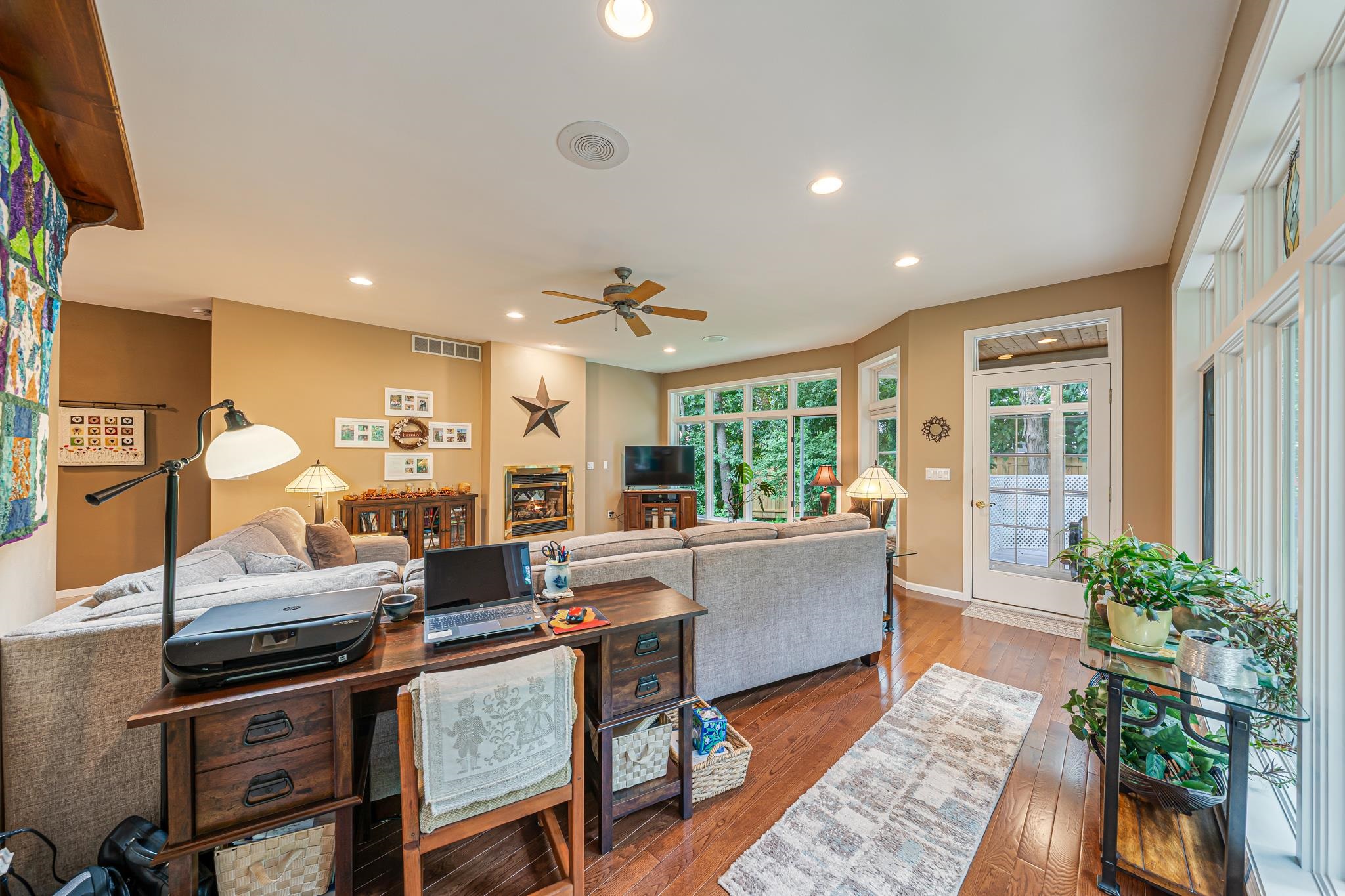 8405 Ridgeview Court Larsen, WI 54947 - Photo 10 of 68