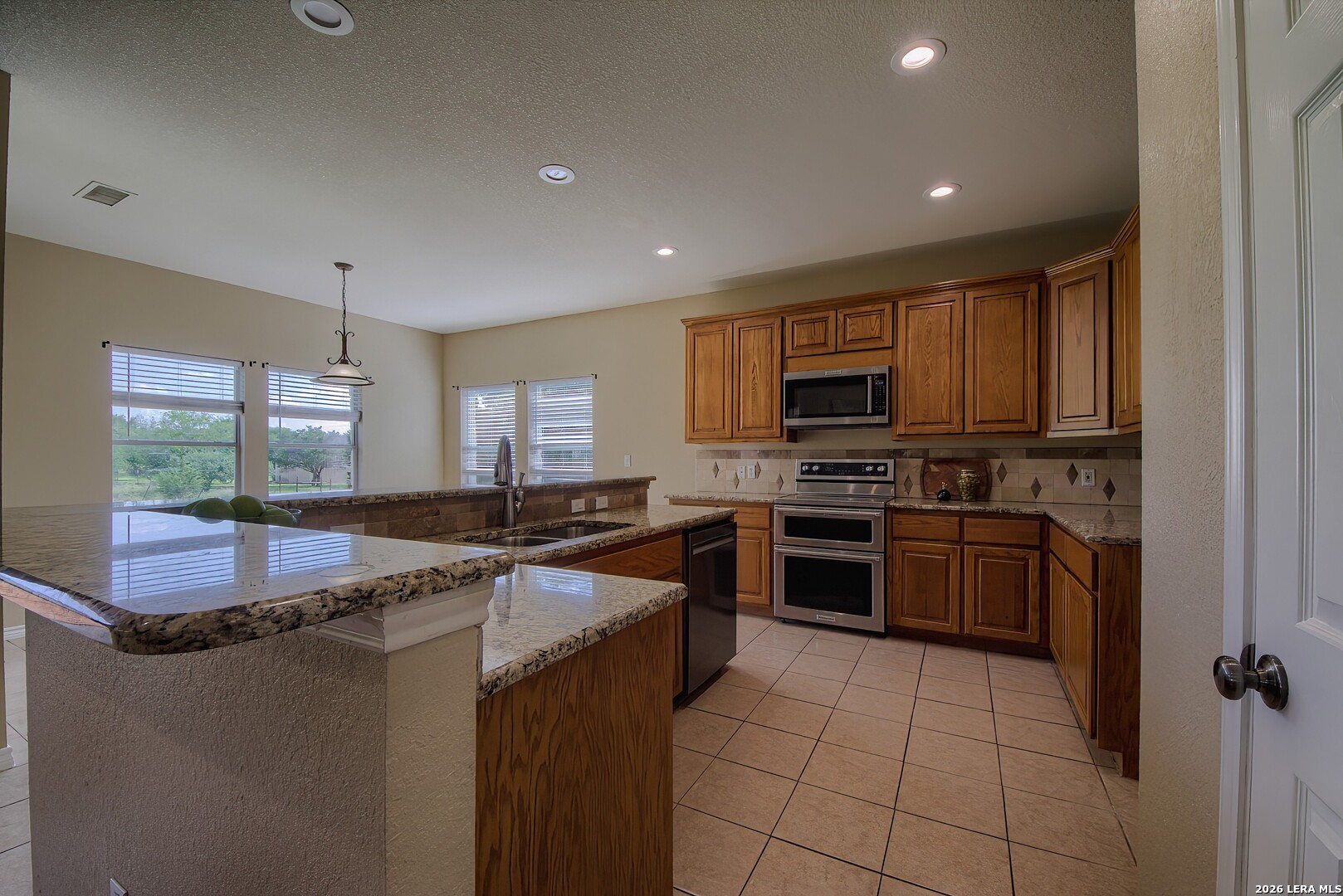 202 Lantana View Spring Branch, TX 78070 - Photo 8 of 26