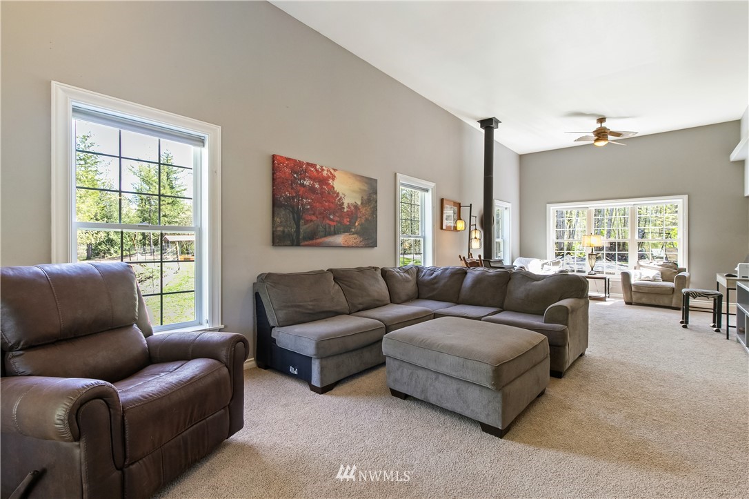 5770 Mission Road Bellingham, WA 98226 - Photo 14 of 40