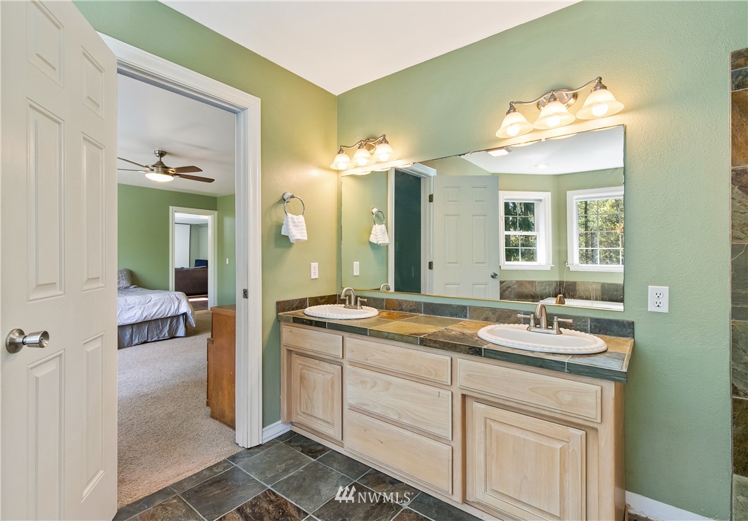 5770 Mission Road Bellingham, WA 98226 - Photo 26 of 40