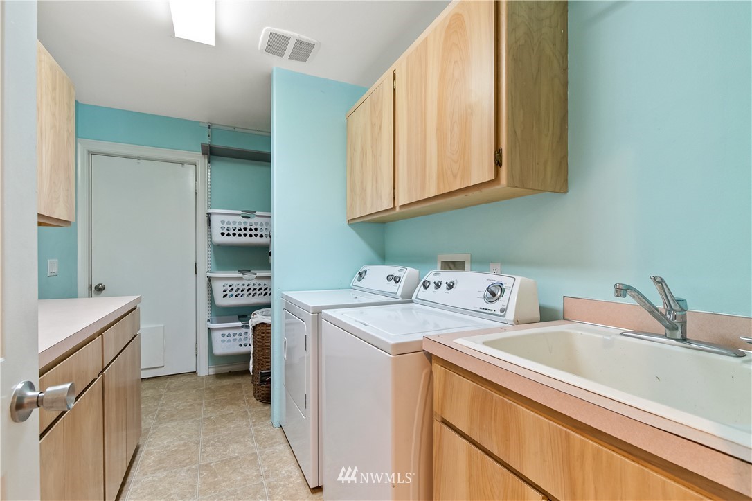 5770 Mission Road Bellingham, WA 98226 - Photo 35 of 40