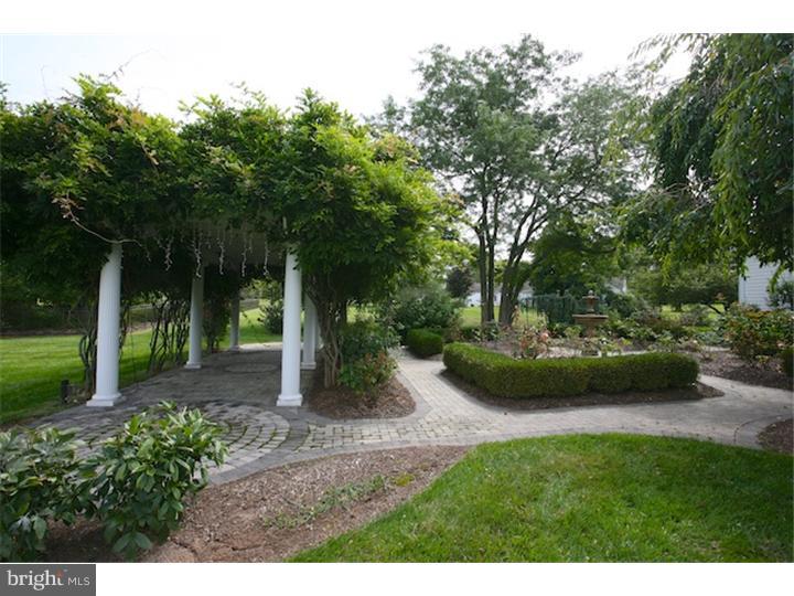 577 Godshall Road Telford, PA 18969 - Photo 22 of 24 Garden