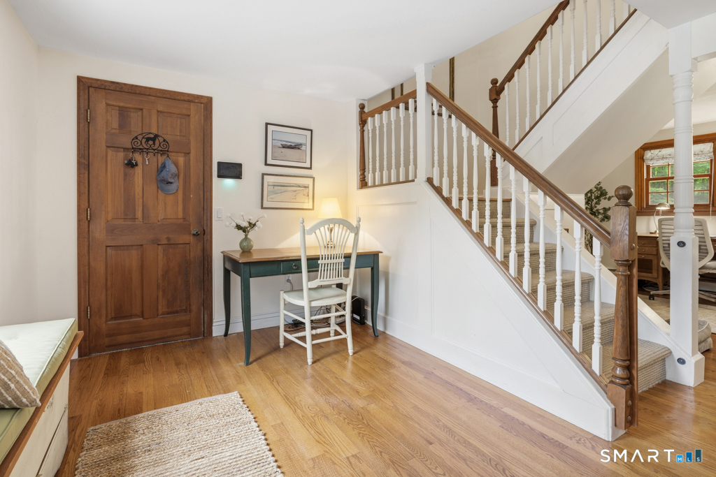 76 Pocahontas Road Redding, CT 06896 - Photo 18 of 32
