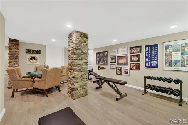 $1,390,000 | 260 Pennington Lane, Chesterfield, MO 63005