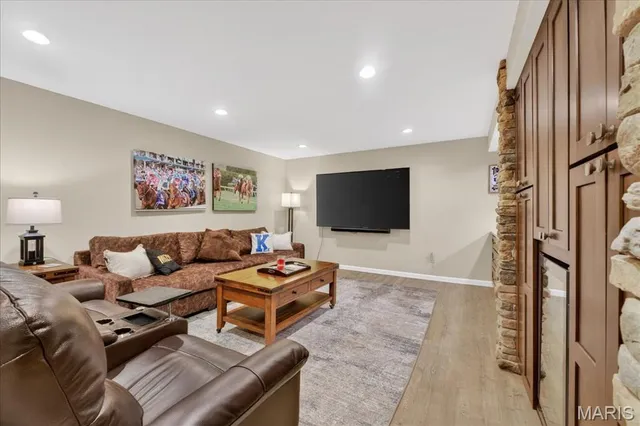 $1,390,000 | 260 Pennington Lane, Chesterfield, MO 63005