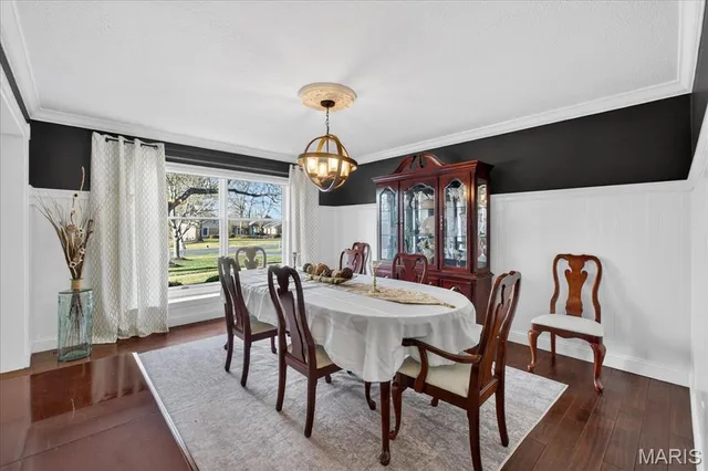 $1,390,000 | 260 Pennington Lane, Chesterfield, MO 63005