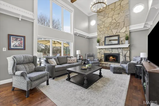 $1,390,000 | 260 Pennington Lane, Chesterfield, MO 63005