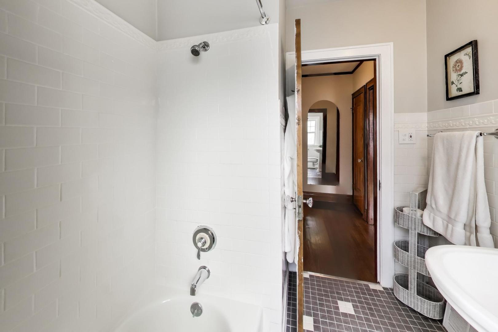 277 East Oneida Avenue Elmhurst, IL 60126 - Photo 21 of 45