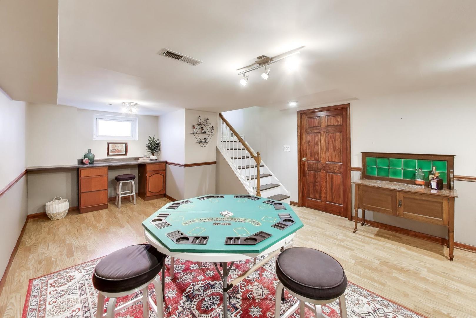 277 East Oneida Avenue Elmhurst, IL 60126 - Photo 31 of 45