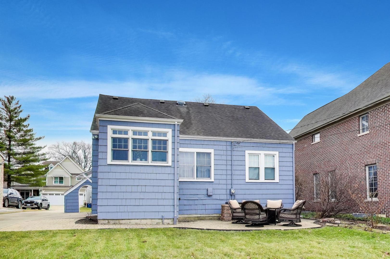 277 East Oneida Avenue Elmhurst, IL 60126 - Photo 37 of 45