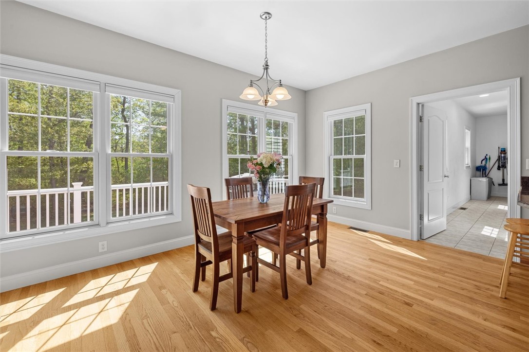 243 Cottrell Road Tiverton, RI 02878 - Photo 21 of 47