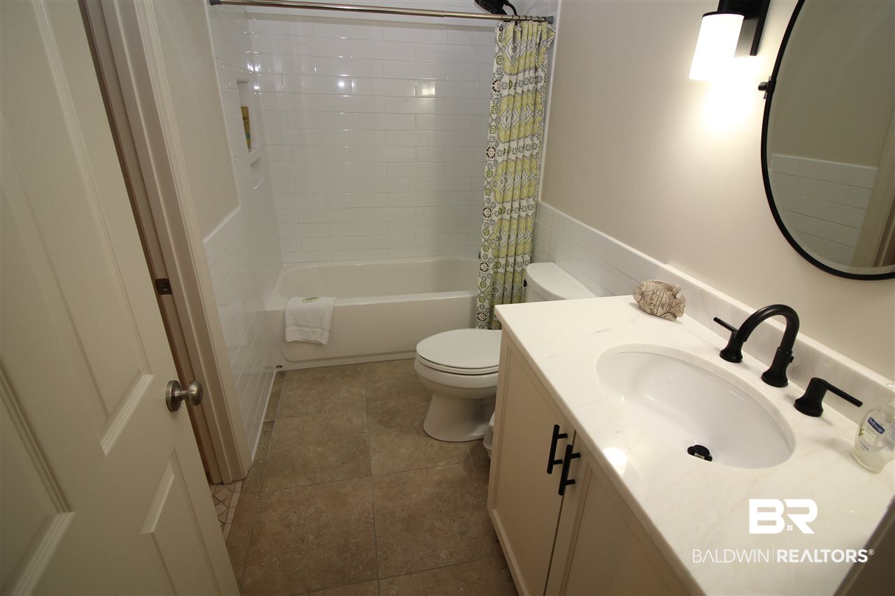 27284 Gulf Road, Unit 401 Orange Beach, AL 36561 - Photo 10 of 31