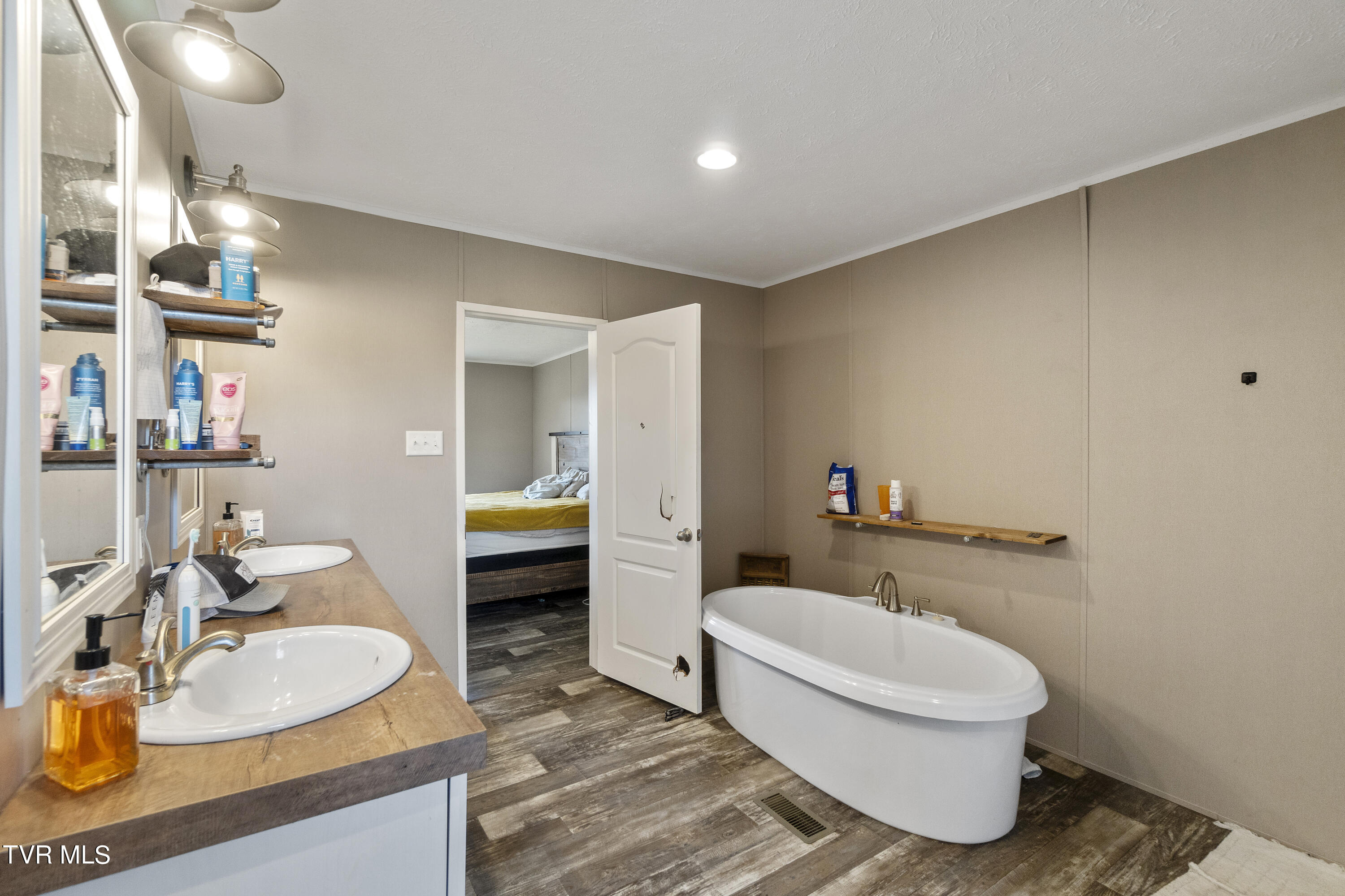 4981 Poplar Springs Road Greeneville, TN 37743 - Photo 25 of 42 DSC01852