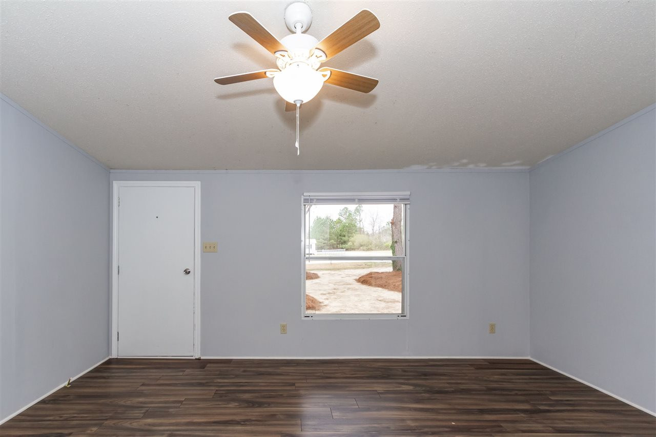 8834 South Creek Road Willow Spring, NC 27592 - Photo 4 of 30 Photo 4