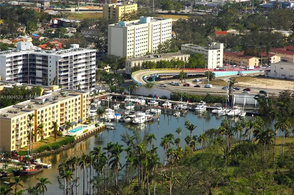 $250,000 | 1700 Northwest N River Drive, Unit 51, Miami, FL 33125