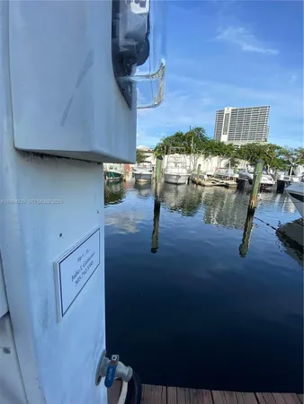 $250,000 | 1700 Northwest N River Drive, Unit 51, Miami, FL 33125