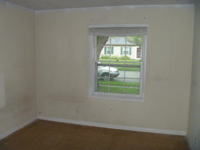 2340 Courtney Road Indianapolis, IN 46219 - Photo 8 of 15 Gallery Image 8