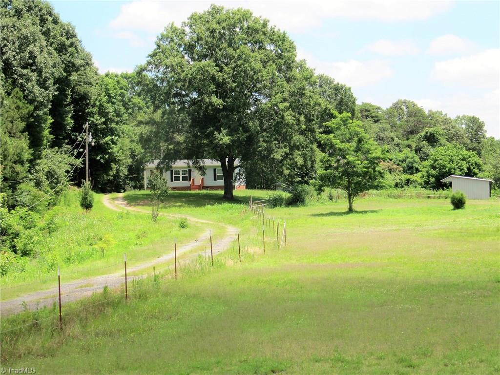 7297 Hampton Road Clemmons, NC 27012 - Photo 2 of 26 Gallery Image 2