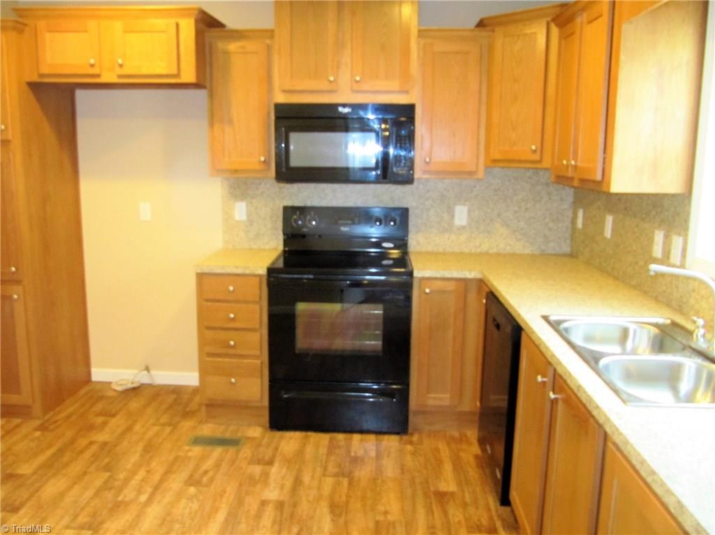 7297 Hampton Road Clemmons, NC 27012 - Photo 17 of 26 Gallery Image 17