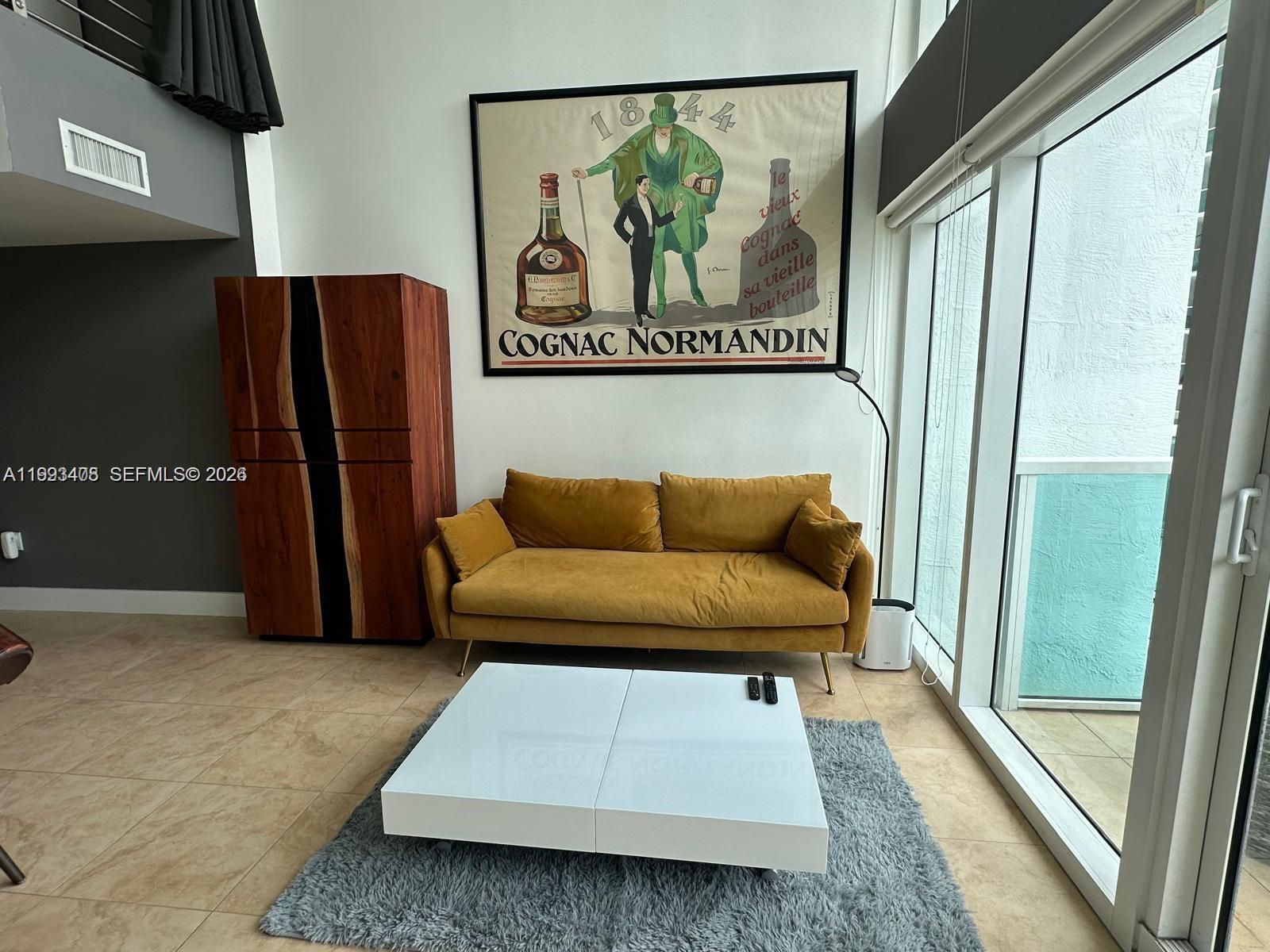 41 Southeast 5th Street, Unit 903 Miami, FL 33131 - Photo 4 of 27