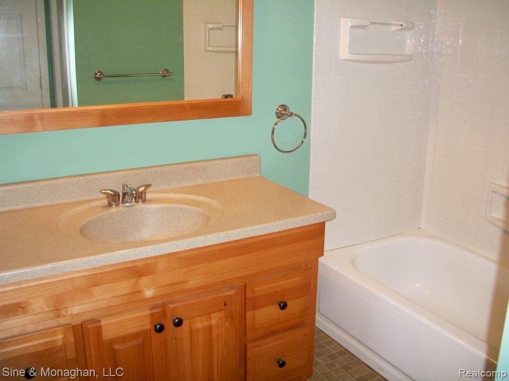 3138 Wadhams Road North Street, MI 48049 - Photo 15 of 24 15-Bath
