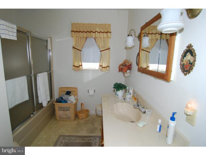 4419 Kutztown Road Temple, PA 19560 - Photo 10 of 12 Gallery Image 10