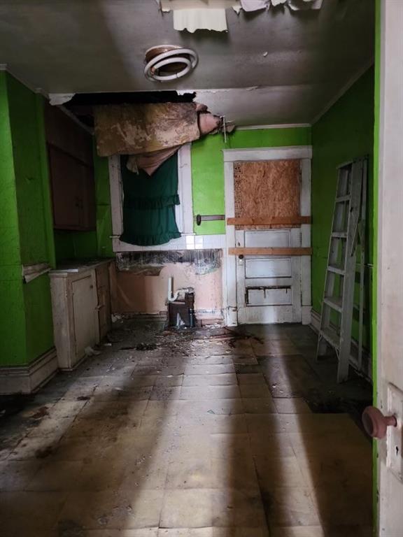 3132 Landis Street Pittsburgh, PA 15204 - Photo 5 of 9 a view of storage and utility room