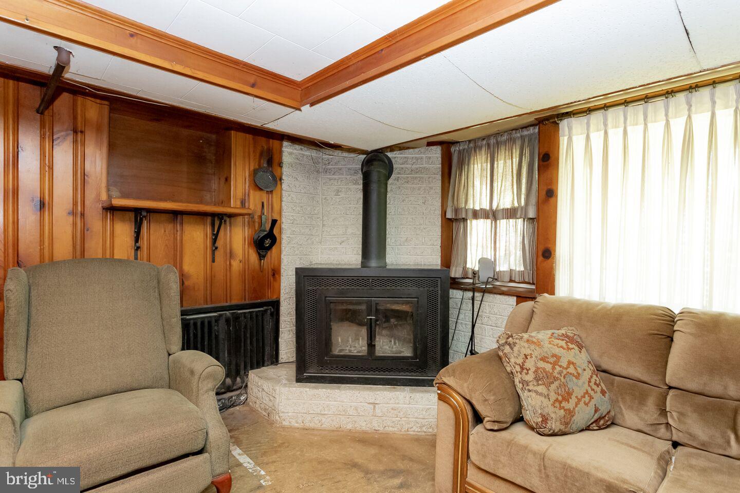 1455 Buchert Road Pottstown, PA 19464 - Photo 18 of 23 Wood Burning