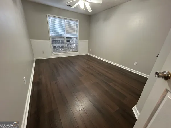 $2,195 | 5774 Tattersall Terrace, Sugar Hill, GA 30518