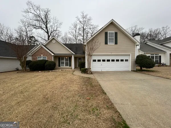 $2,195 | 5774 Tattersall Terrace, Sugar Hill, GA 30518