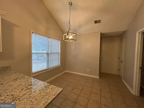 $2,195 | 5774 Tattersall Terrace, Sugar Hill, GA 30518