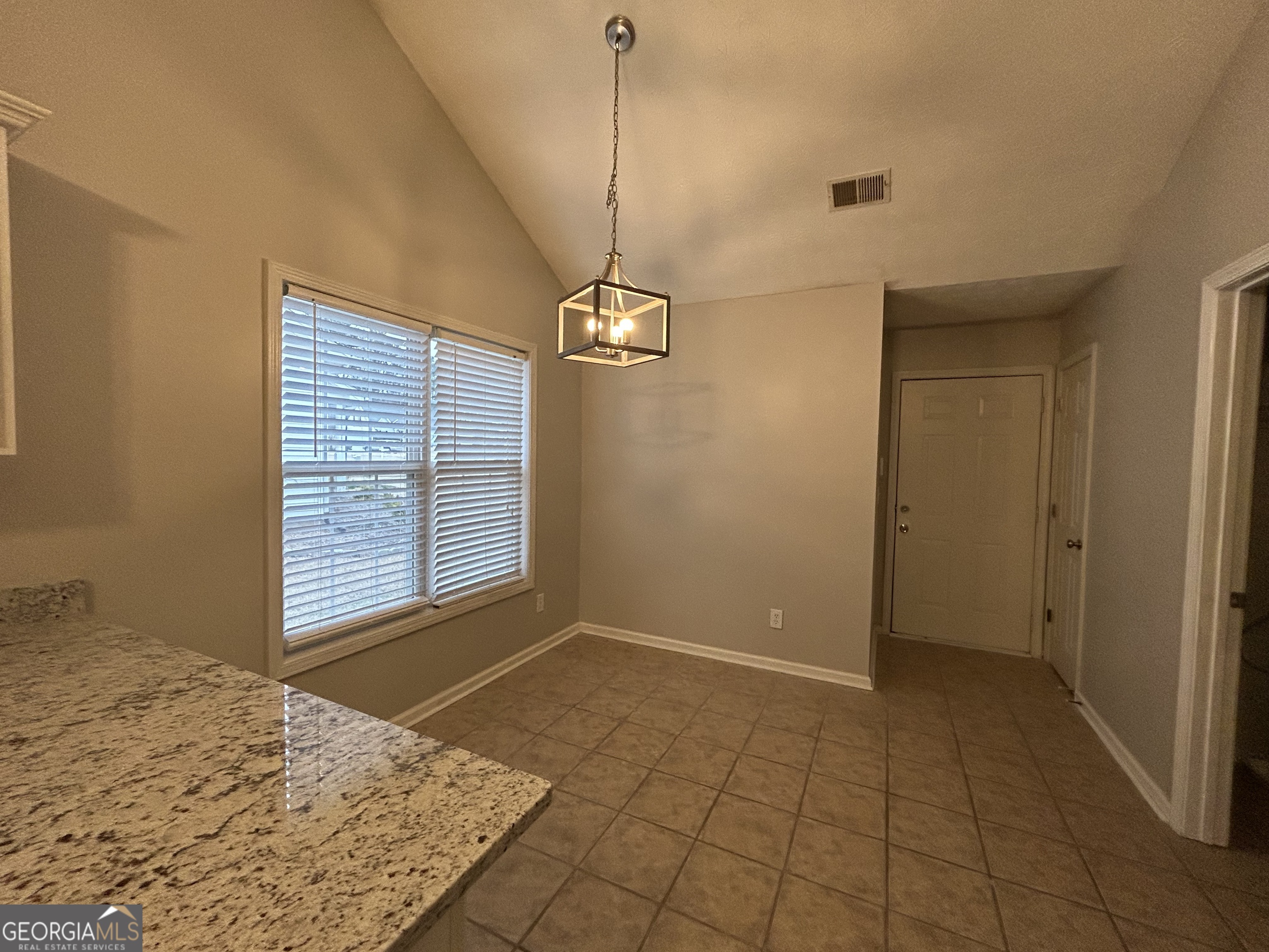 5774 Tattersall Terrace Sugar Hill, GA 30518 - Photo 7 of 23