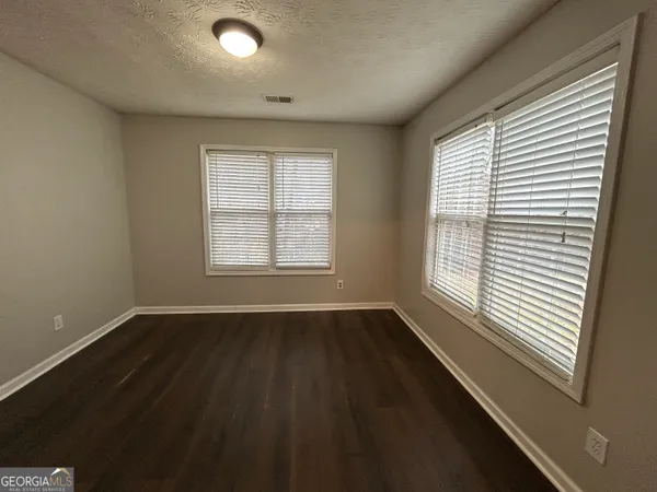 $2,195 | 5774 Tattersall Terrace, Sugar Hill, GA 30518