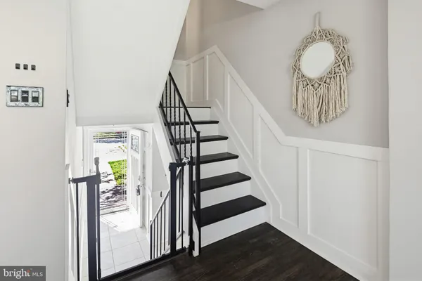 $379,900 | 9440 Merryrest Road, Columbia, MD 21045