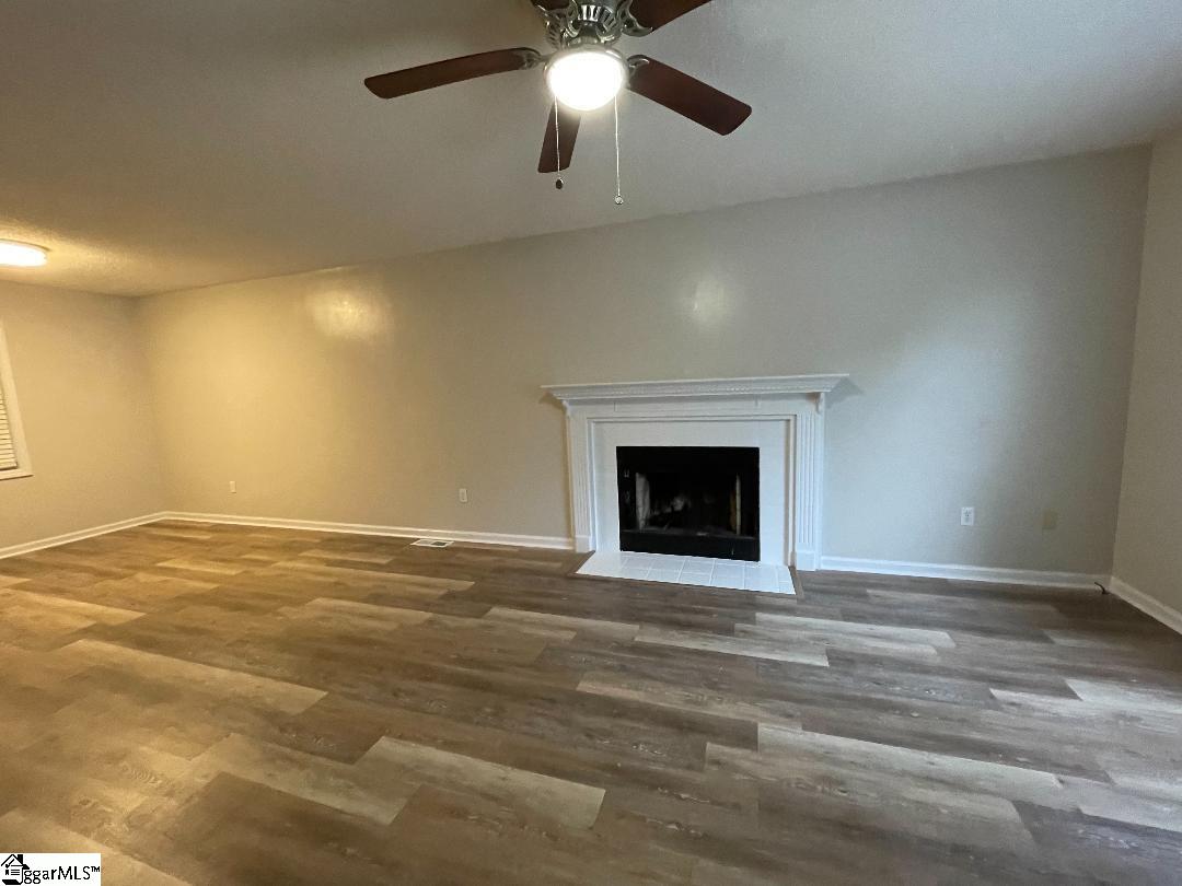 10 B Setter Lane Greenville, SC 29607 - Photo 3 of 11 Gallery Image 3