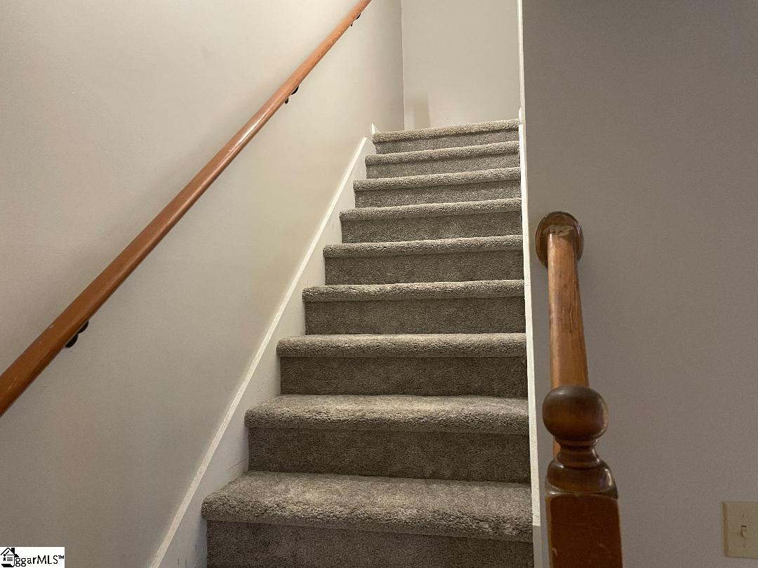 10 B Setter Lane Greenville, SC 29607 - Photo 8 of 11 Gallery Image 8