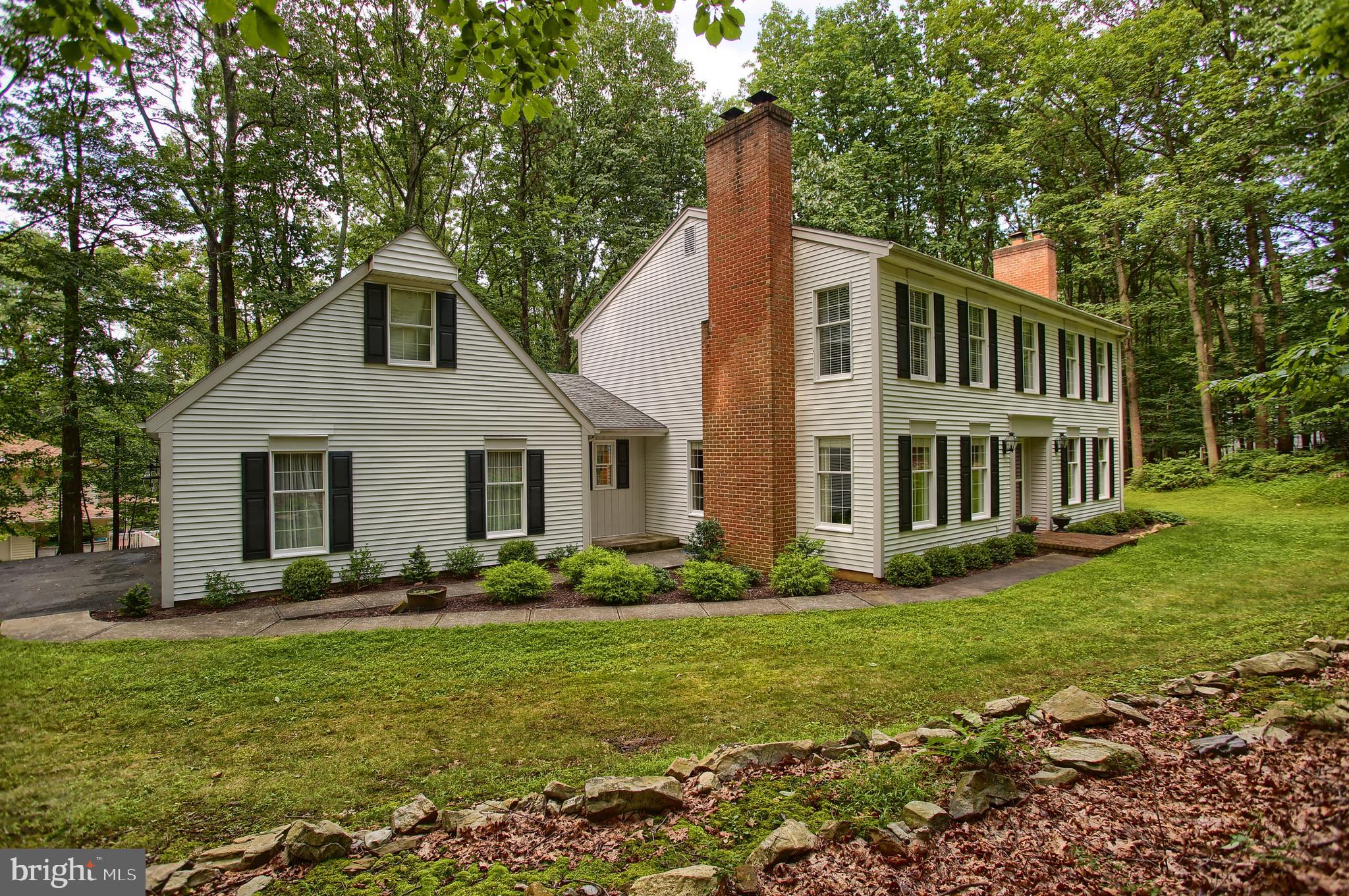 671 Shannon Road Boiling Springs, PA 17007 - Photo 2 of 52 Gallery Image 2