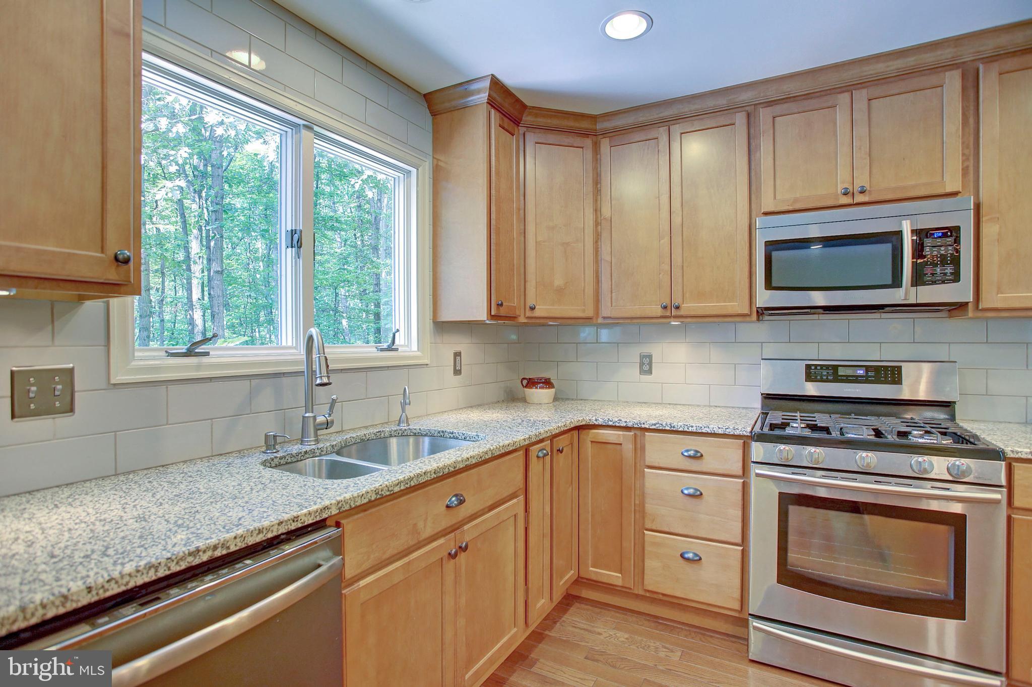 671 Shannon Road Boiling Springs, PA 17007 - Photo 14 of 52 Gallery Image 14