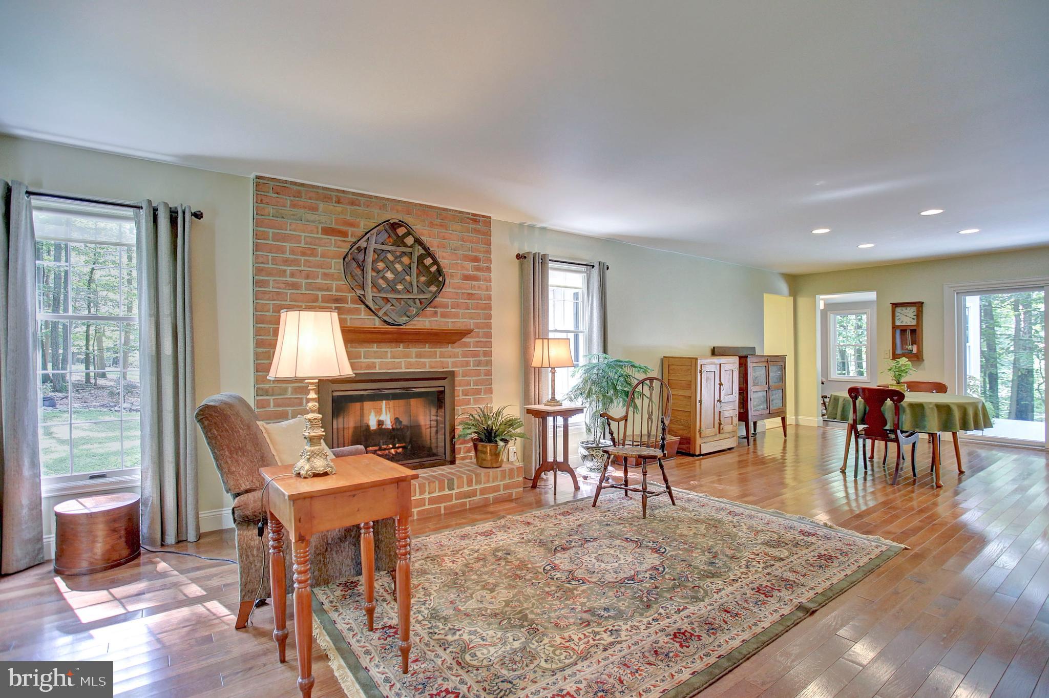 671 Shannon Road Boiling Springs, PA 17007 - Photo 7 of 52 Family Room