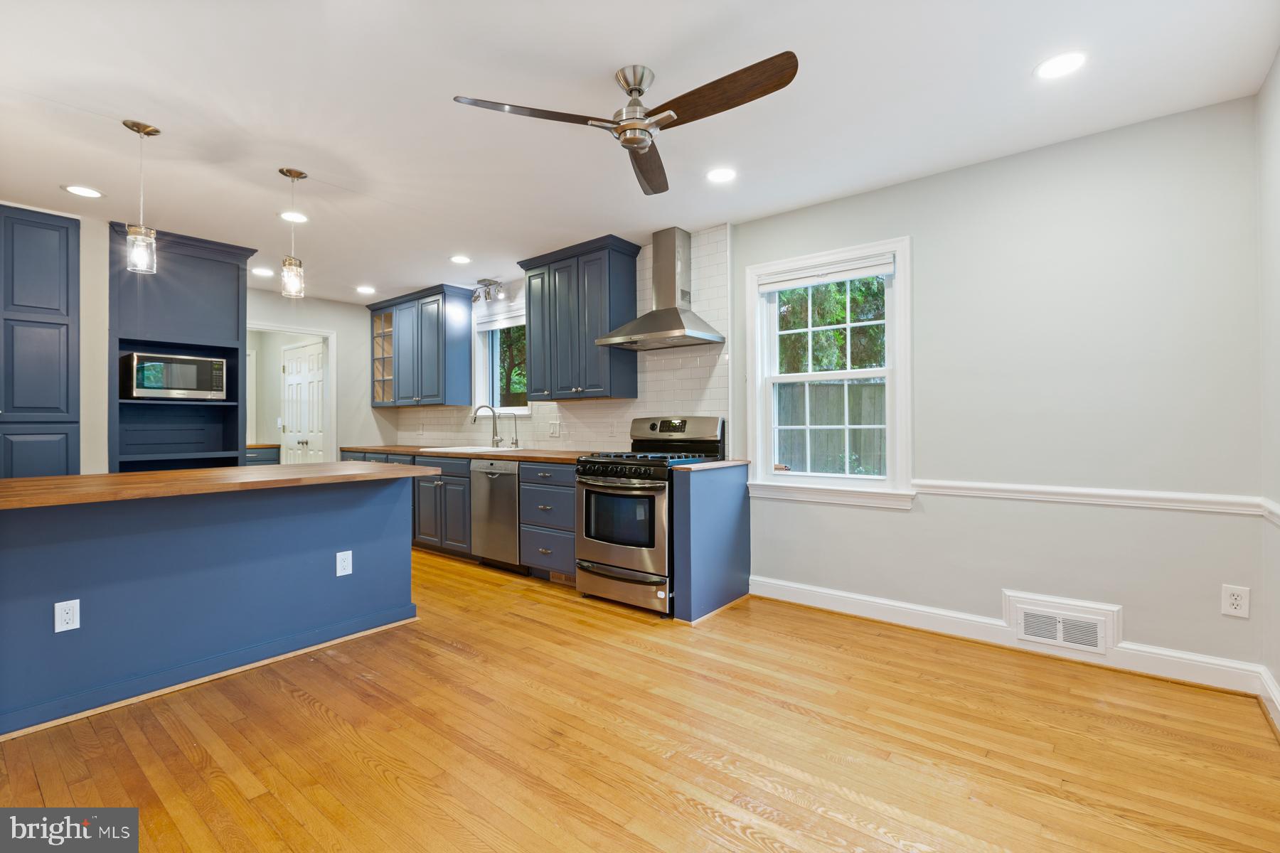 8400 Galveston Road Silver Spring, MD 20910 - Photo 8 of 63 Gallery Image 8