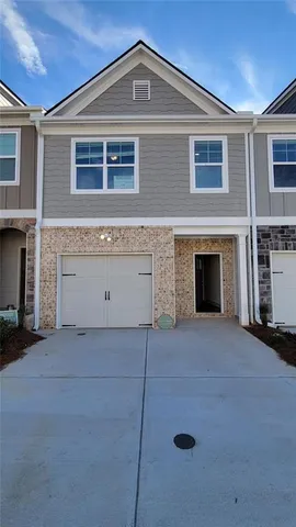 $1,995 | 6413 Shalks Crossing Drive, Lithonia, GA 30058
