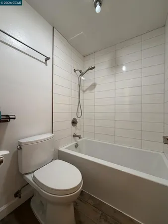 $2,000 | 401 Monte Vista Avenue, Oakland, CA 94611