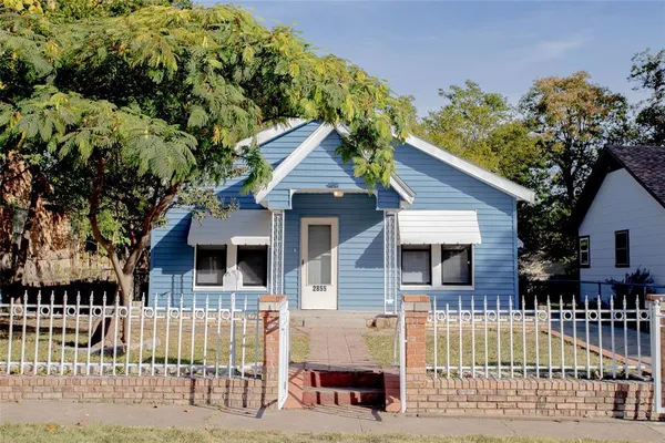 $2,000 | 2855 Sharon Street, Dallas, TX 75211