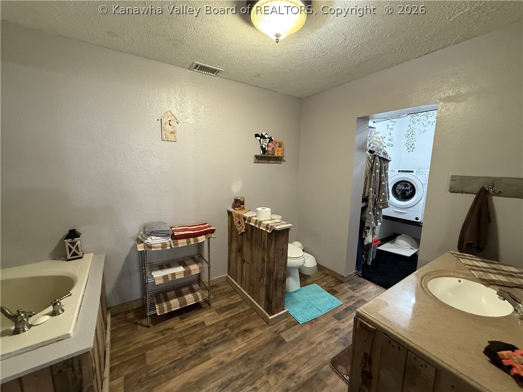 222 2nd Avenue Logan, WV 25601 - Photo 12 of 30 Gallery Image 12