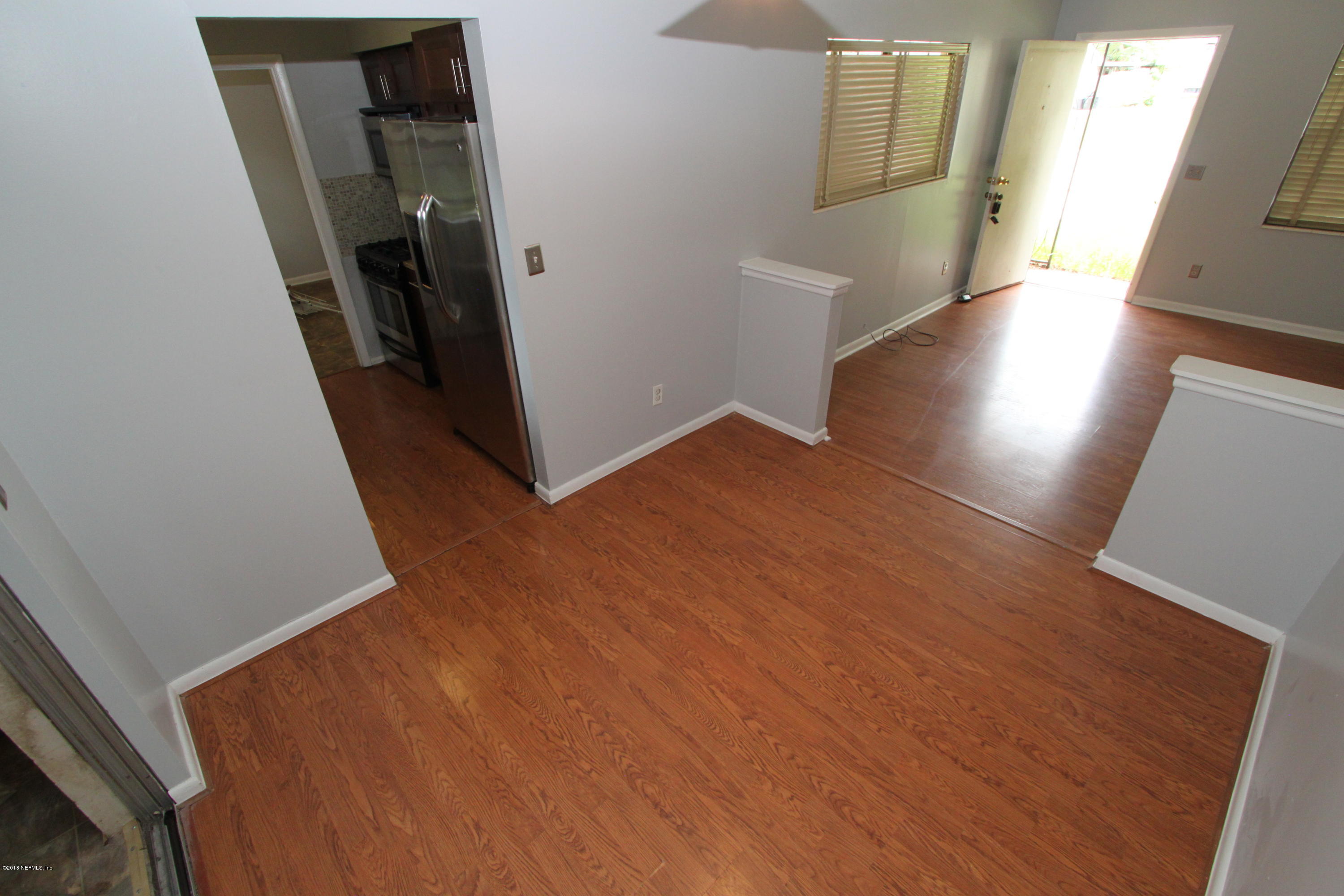 5657 Sabena Road Jacksonville, FL 32207 - Photo 10 of 33 IMG_8253