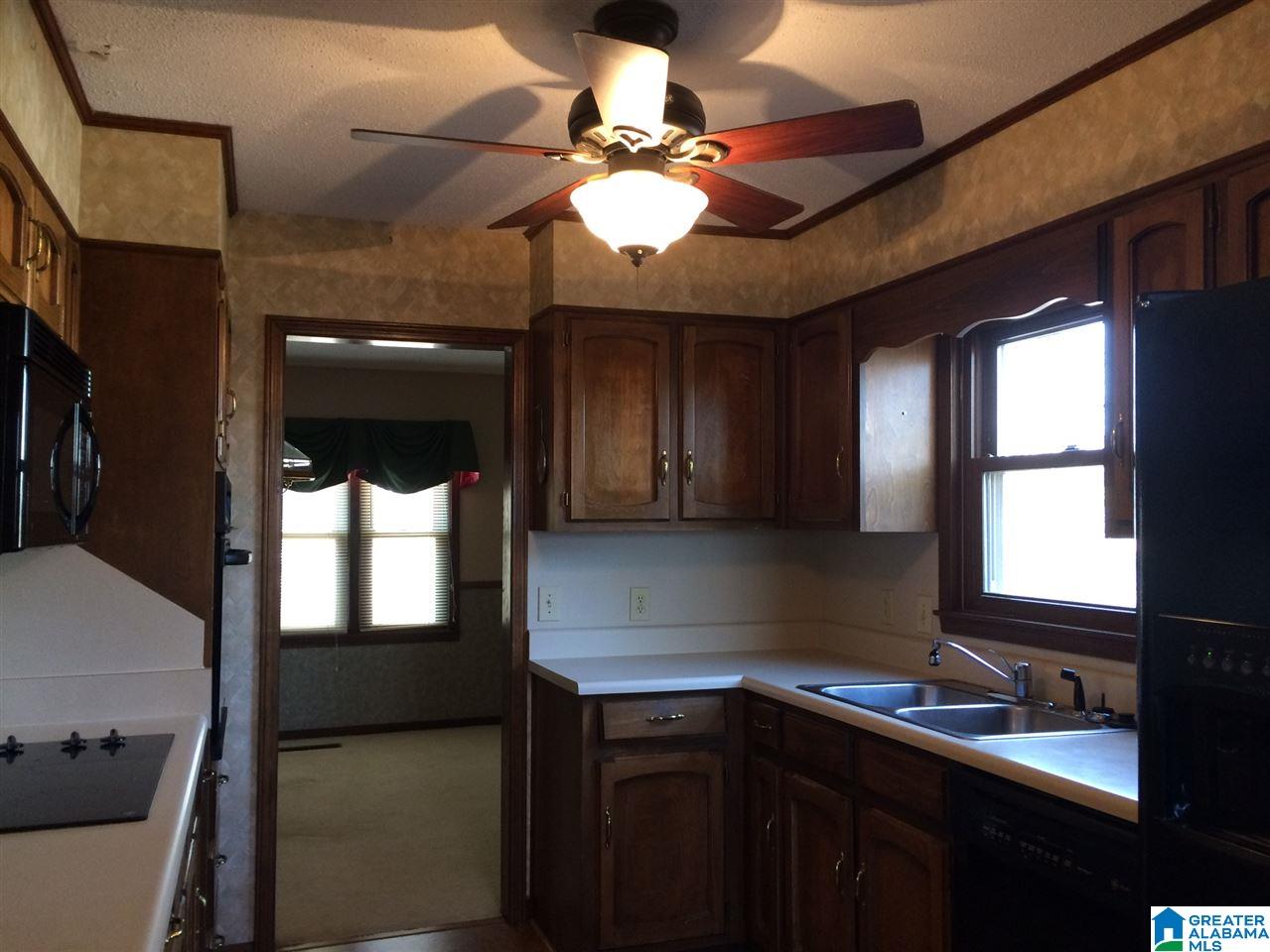 117 Shades Crest Road Birmingham, AL 35226 - Photo 10 of 29