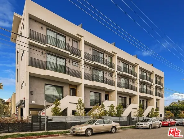 $6,229 | 1002 North Hudson Avenue, Unit 4, Los Angeles, CA 90038