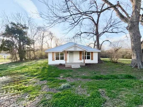 $169,999 | 192 Jarrott Street, Holly Springs, MS 38635
