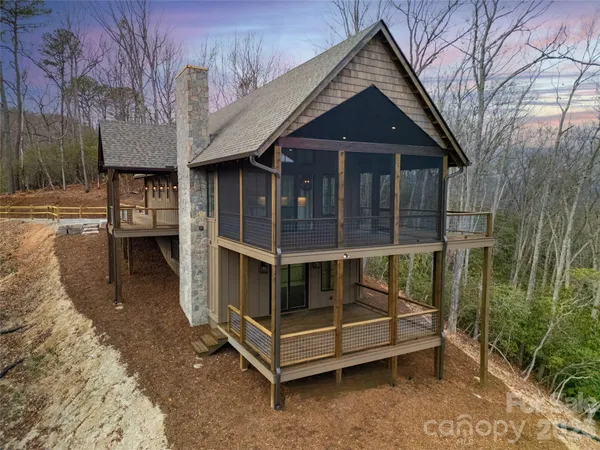 $885,000 | 371 East Falls View Drive, Pisgah Forest, NC 28768